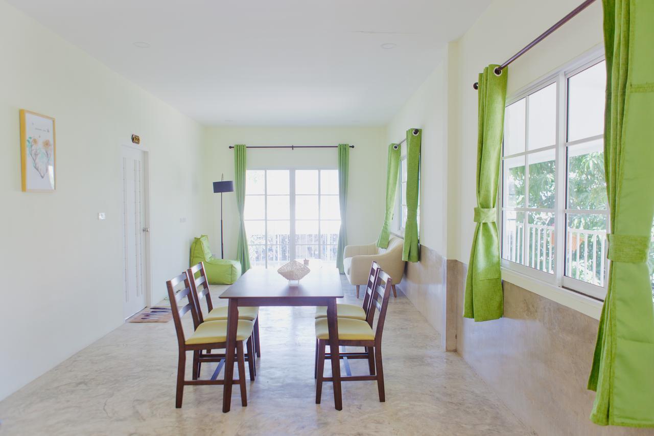 Manyi Boutique House Hotel Чиангмай Екстериор снимка