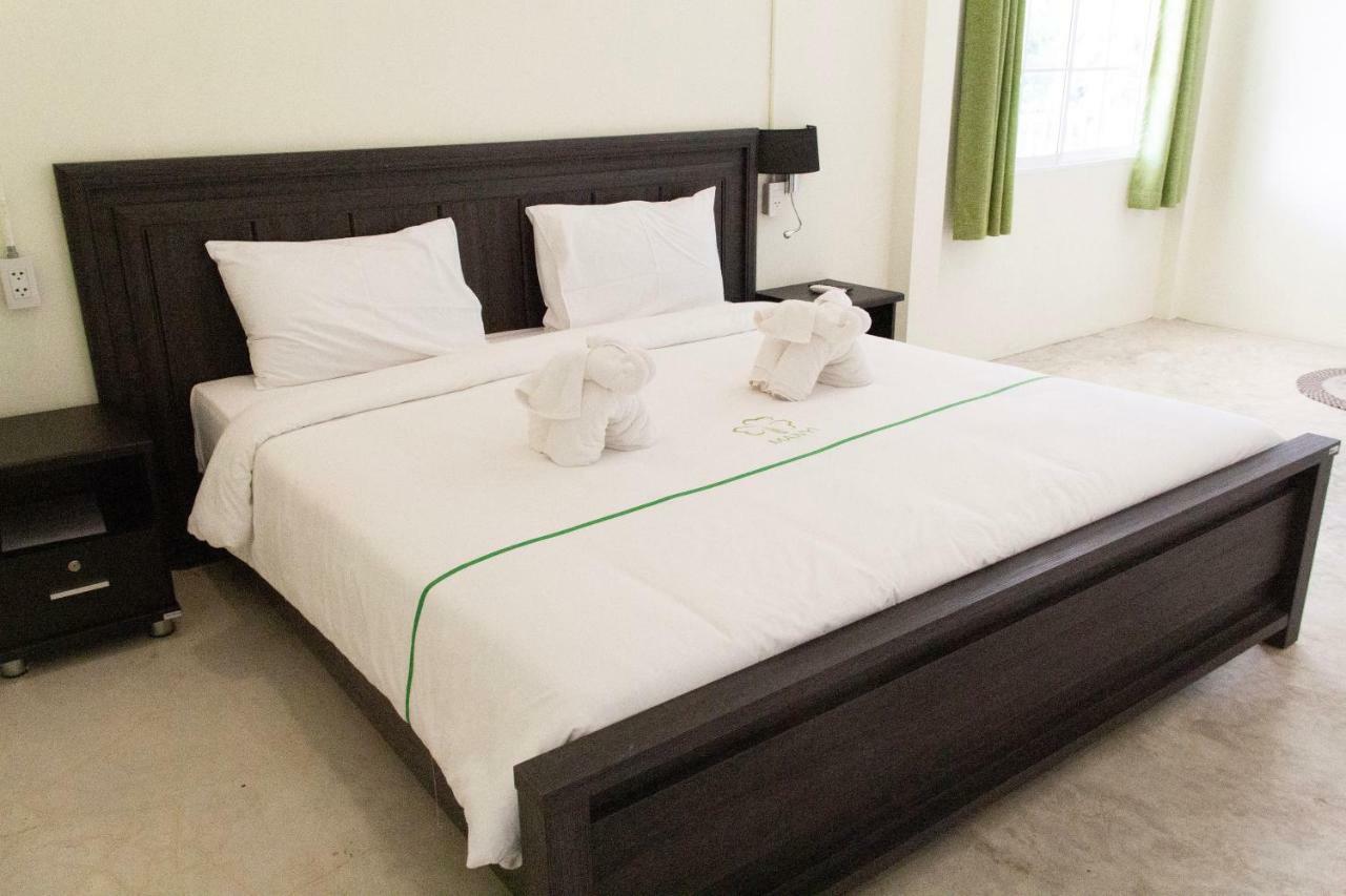 Manyi Boutique House Hotel Чиангмай Екстериор снимка